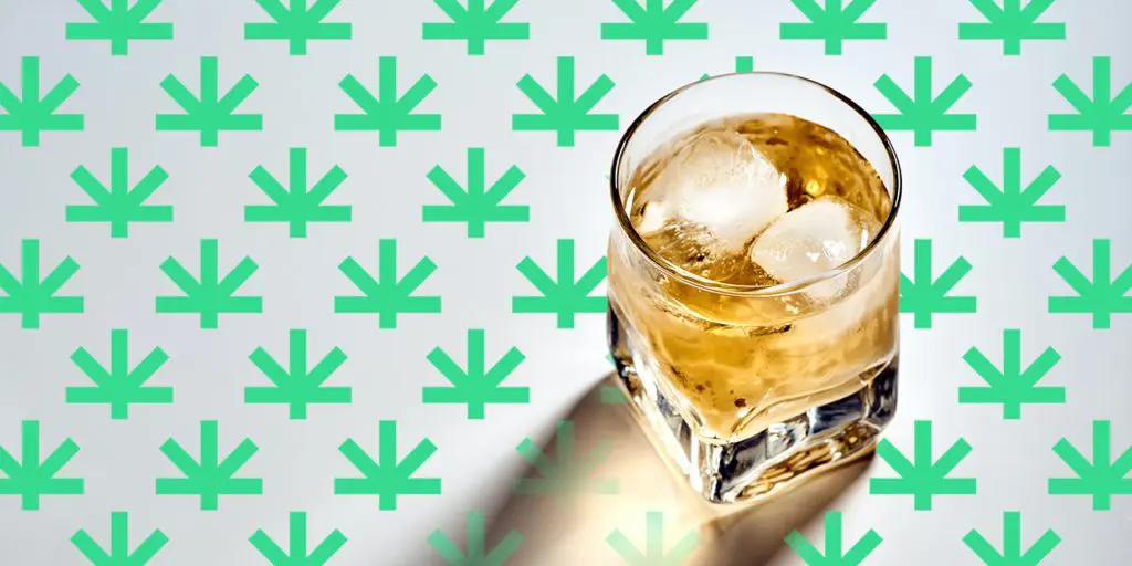 ¿Se puede mezclar marihuana y alcohol?
